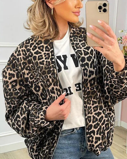 Leopard print cropped loose zip-up jacket