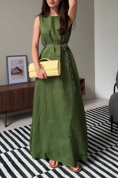 Comfortable simple sleeveless long dress
