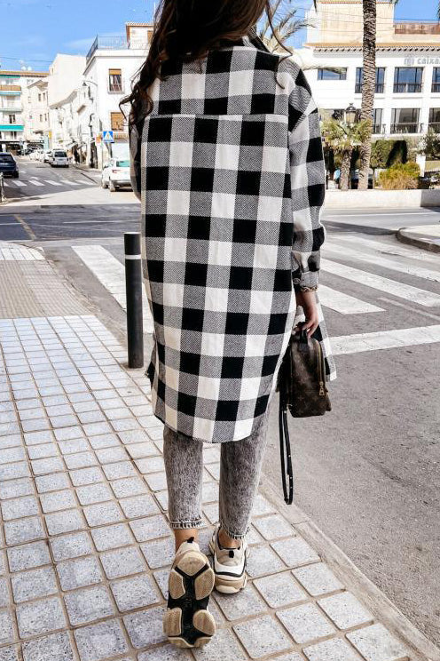 Long lapel single-breasted plaid shirt jacket