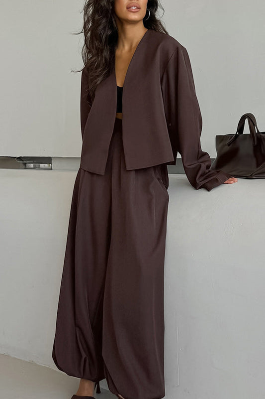 Simple V-neck top and loose trousers two-piece suit