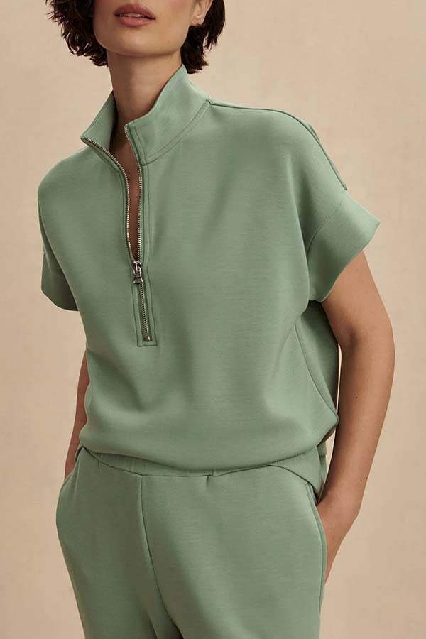 Stand-up collar half-zip short-sleeve top and tapered sweatpants two-piece set