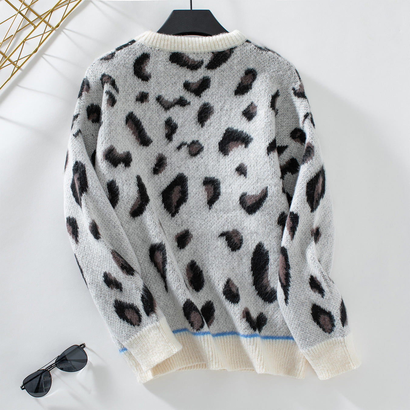 Leopard jacquard fleece sweater