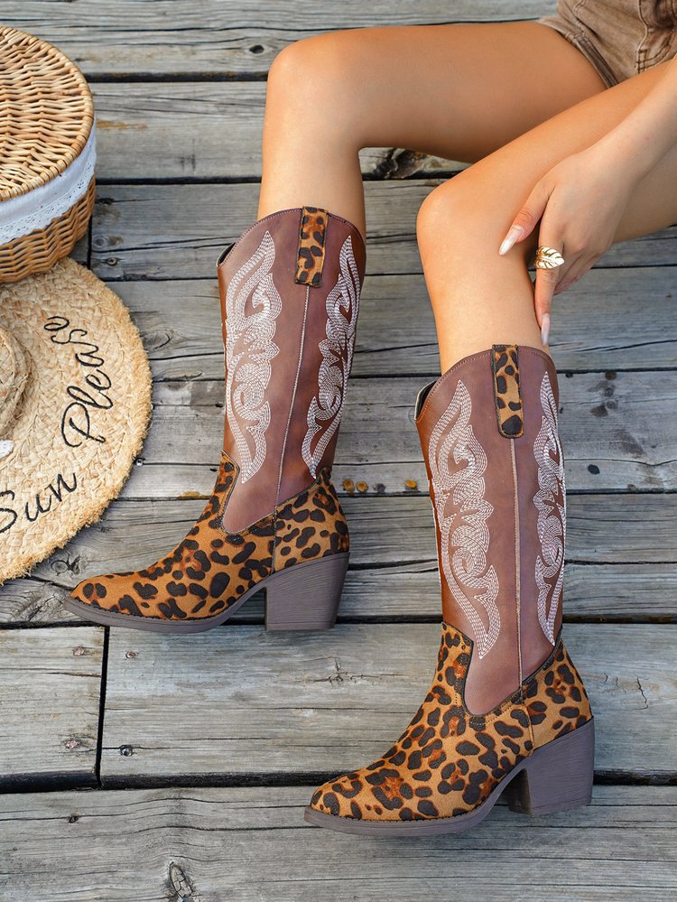 Leopard toe embroidered upper chunky heel boots