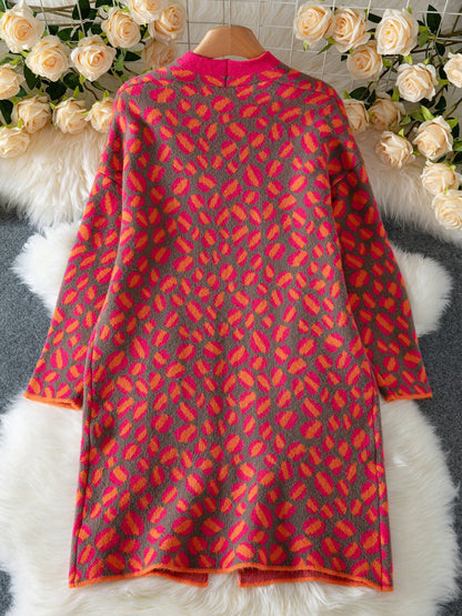 Rose red contrast leopard long sweater coat