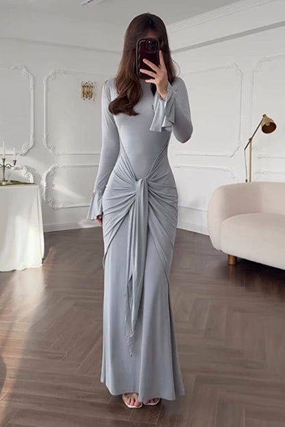 Long-sleeved round neck pleated hip slim Maxi dress