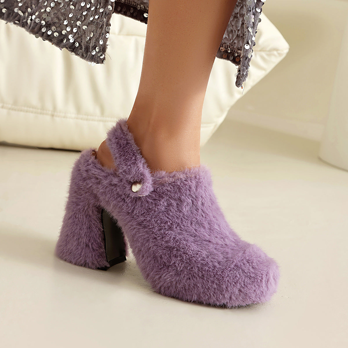 Chunky heeled platform furry shoes