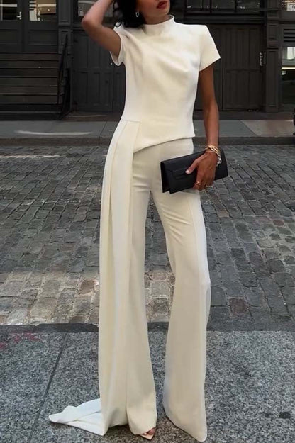 Unique side hem design Slim-fit short-sleeved top and trousers two-piece set