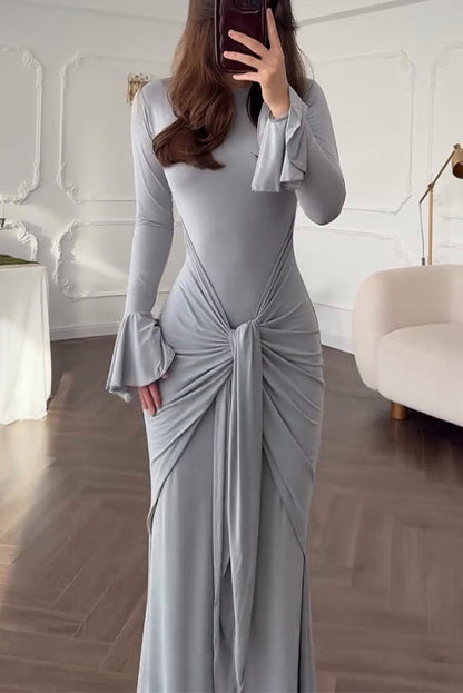 Long-sleeved round neck pleated hip slim Maxi dress