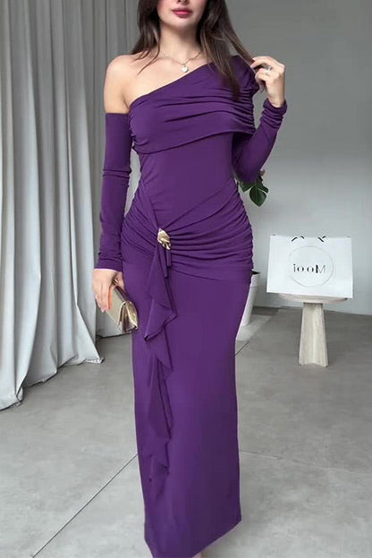 Long-sleeved slant collar lace exposed backpack hip slim dress