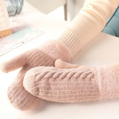 Warme Strickhandschuhe