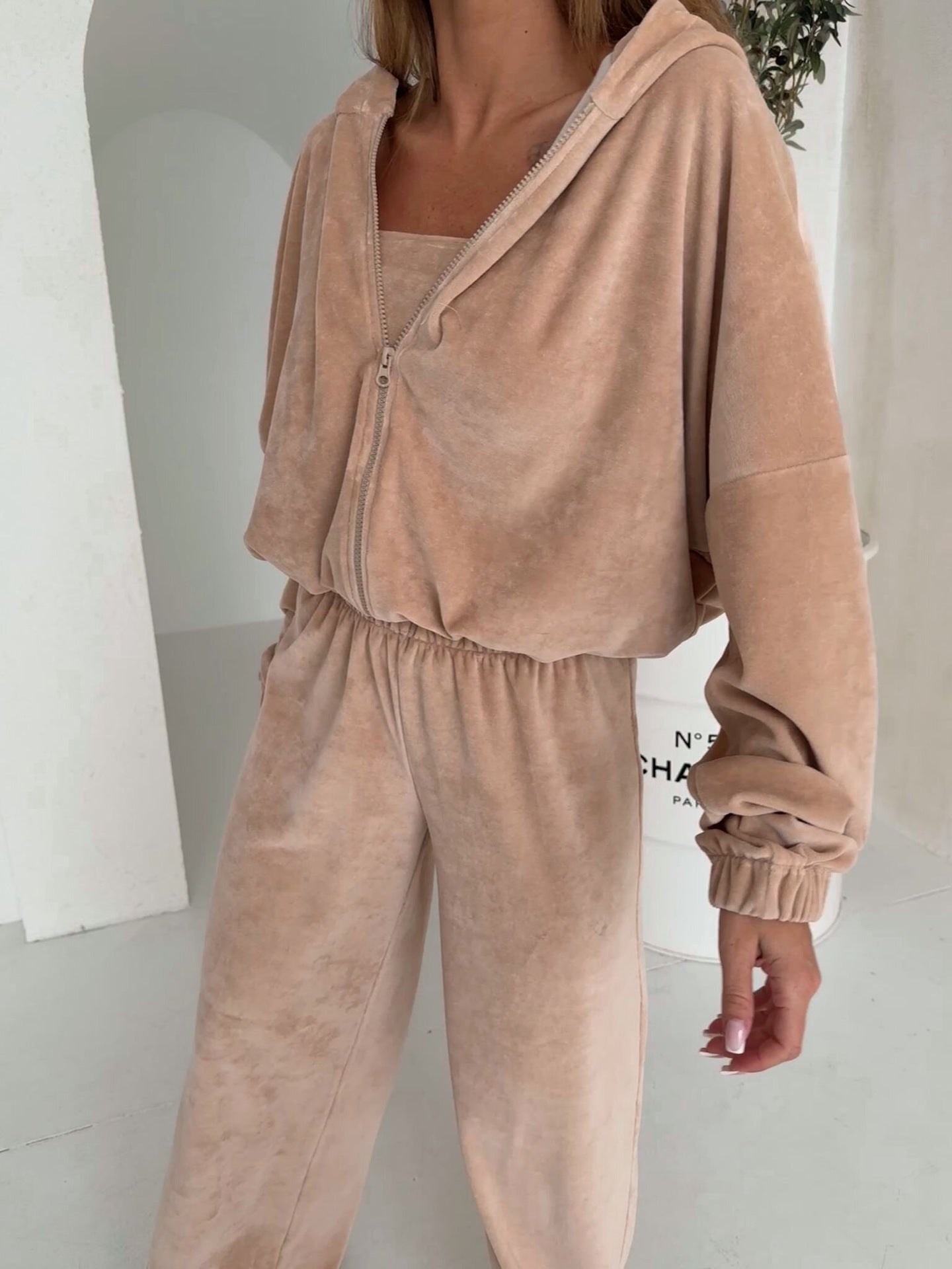 Afternoon Nap Hooded Cardigan and Elastic Wide-Leg Pants
