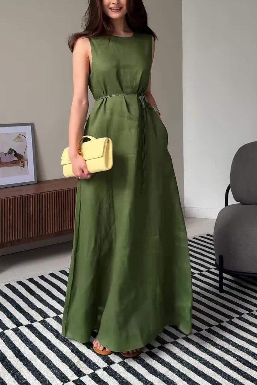 Comfortable simple sleeveless long dress