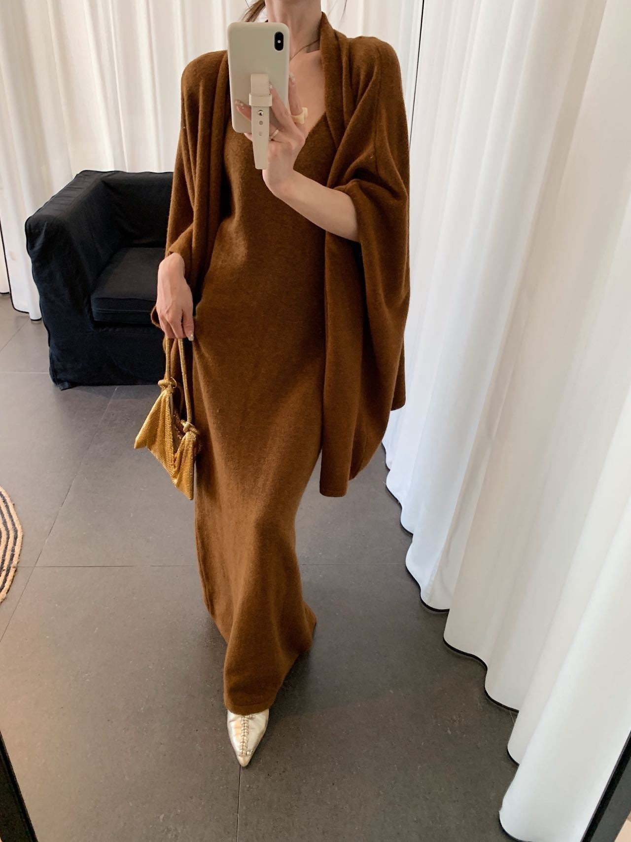 Knitted shawl coat and suspender dress two-piece suit