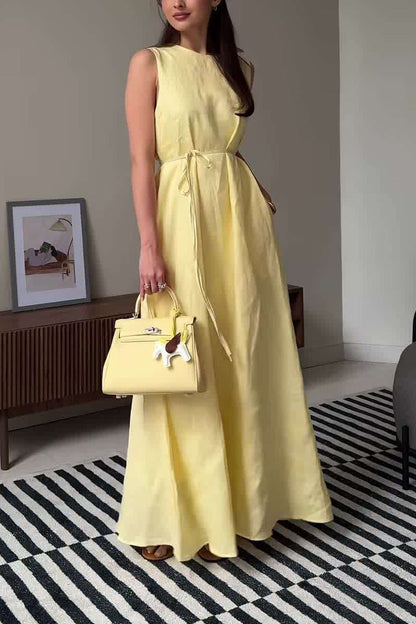 Comfortable simple sleeveless long dress