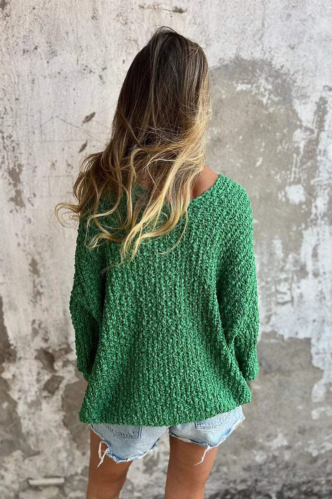 Chunky knitted V-neck cozy long-sleeved sweater