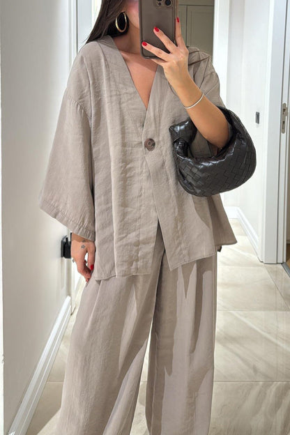 V-neck one-button loose long-sleeved top and high-waisted trousers two-piece set