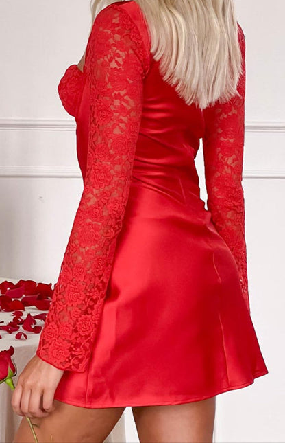 Romancia Rotes Langarm Minikleid