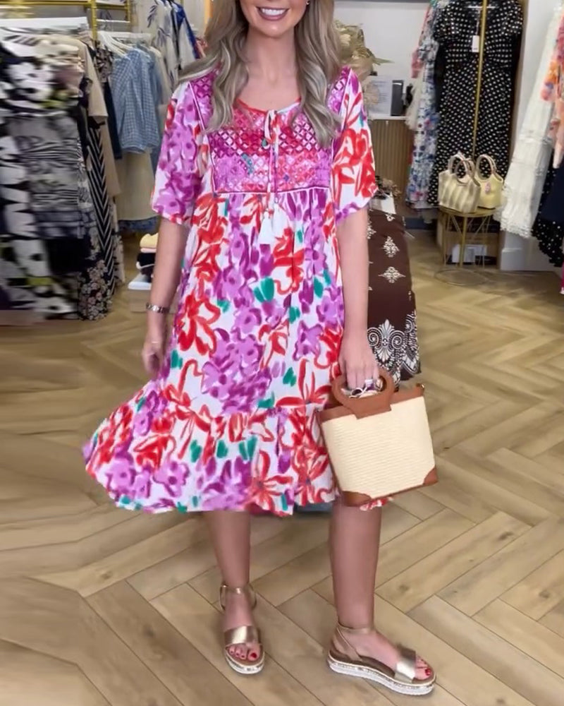 Kleid Rundhals A Saum