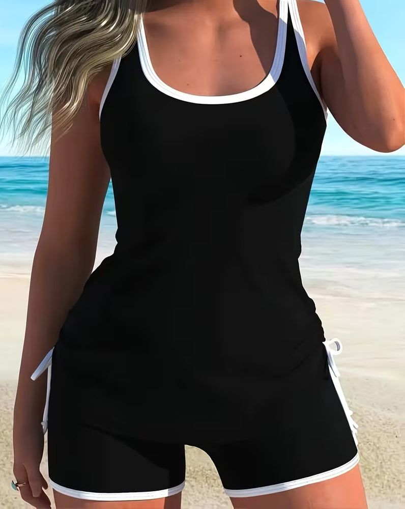 Tankini farblich blockiert U-Ausschnitt