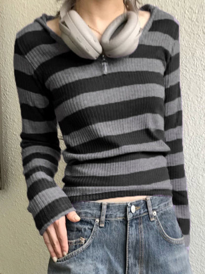 Schwarzes Vintage Slim Fit Vielseitiges V-Aussch Langarm Shirt