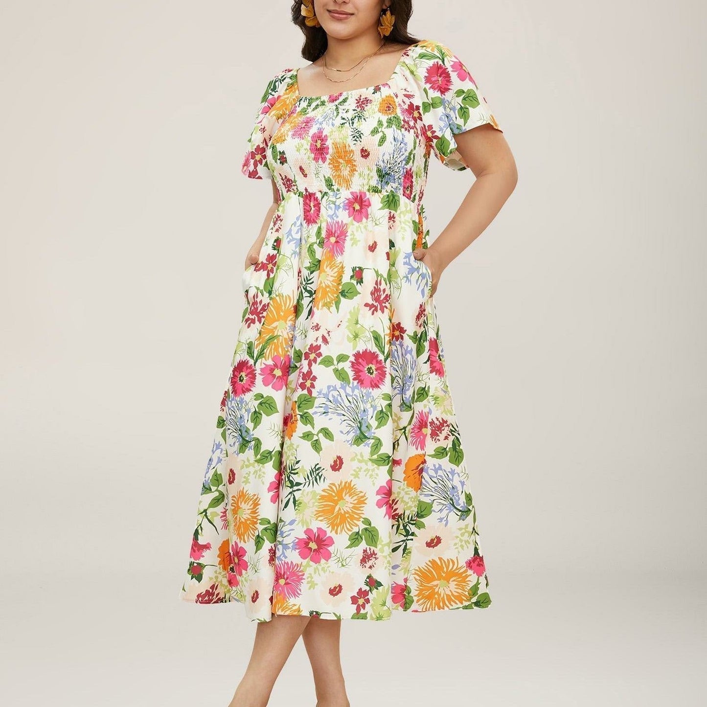 ⏰Sommer Heißer Verkauf 70% RABATT💃Geblümtes Smock-Kleid mit eckigem Ausschnitt und Taschen