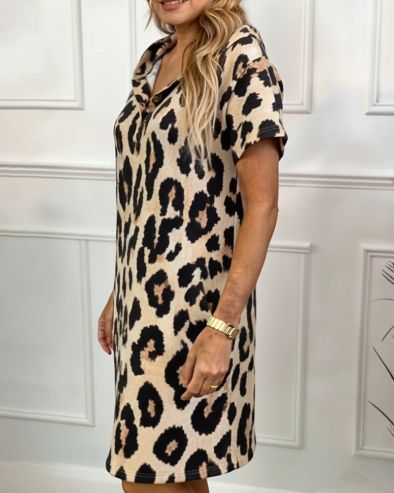 Kleid bedruckt Leopardenprint kurzärmlig