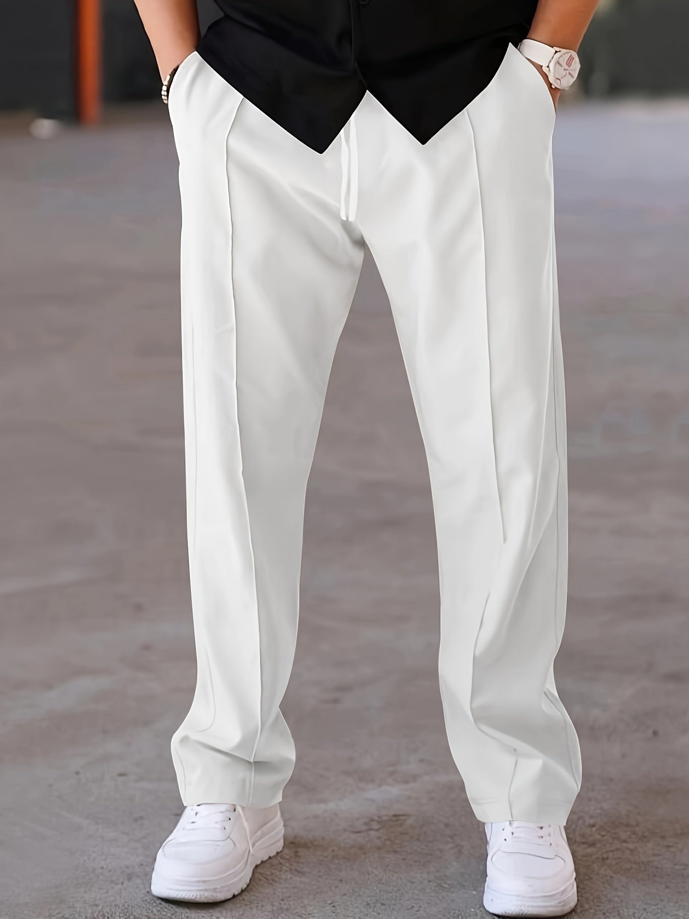 White sweatpants with crease - David