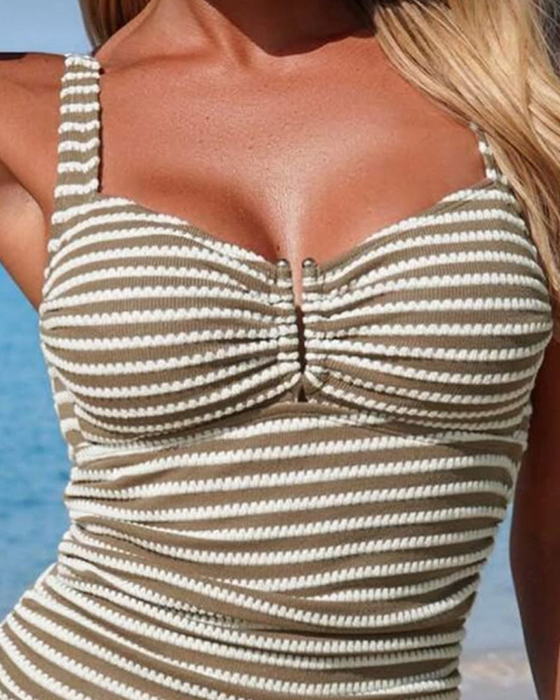 Tankini gestreifte schmal geschnittene Träger-Shorts