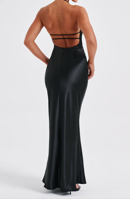 Magenta Maxi Kleid – Schwarz