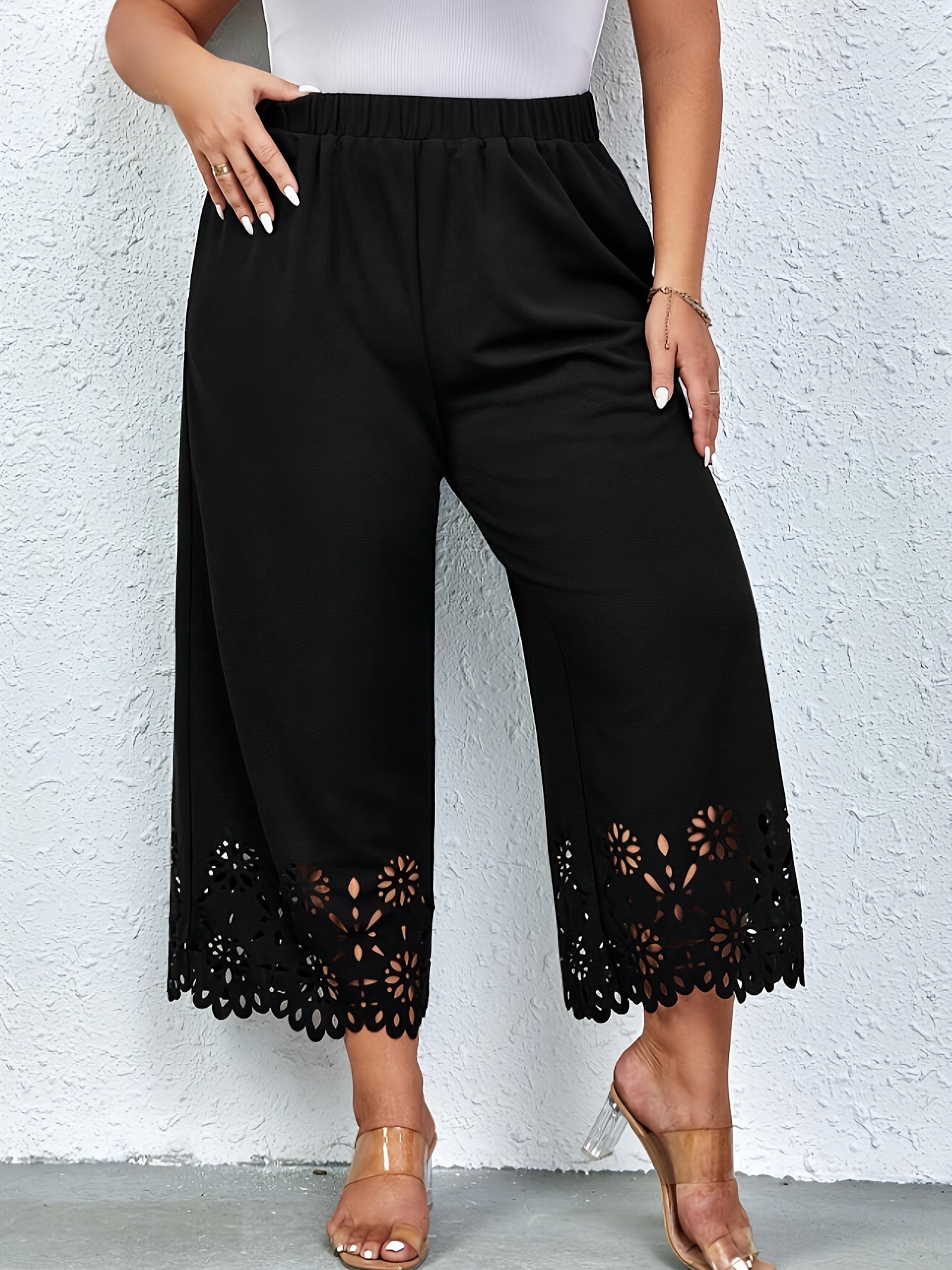 Black wide trousers with elastic waistband and lace trim - Clara