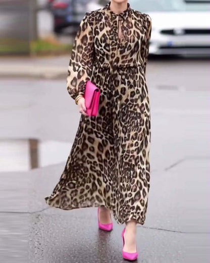 elegantes langärmeliges Kleid mit Leopardenmuster