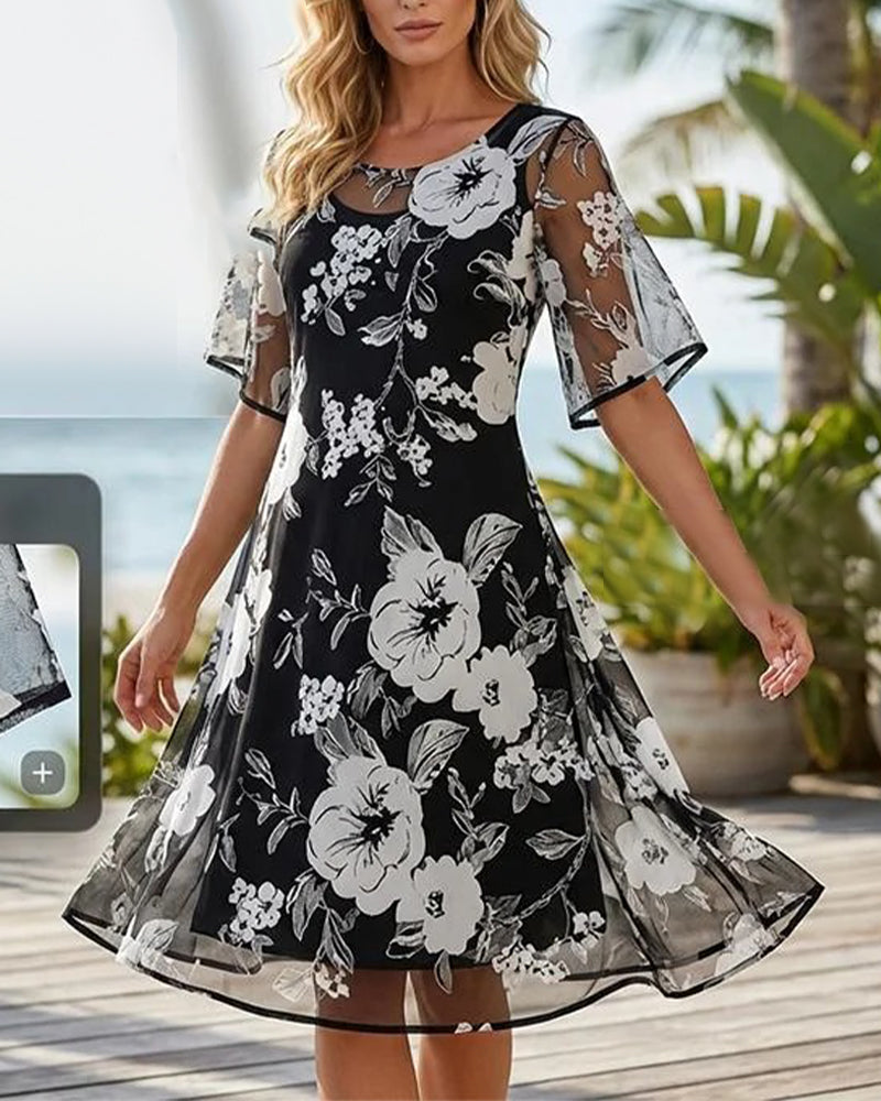 Kleid Rundhalsausschnitt Blumen