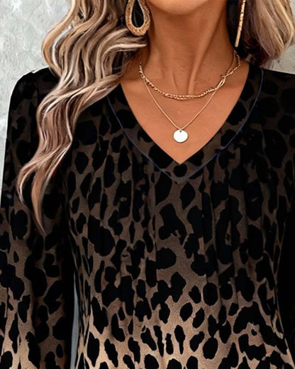 Top V-Ausschnitt Leopardenprint Farbverlauf