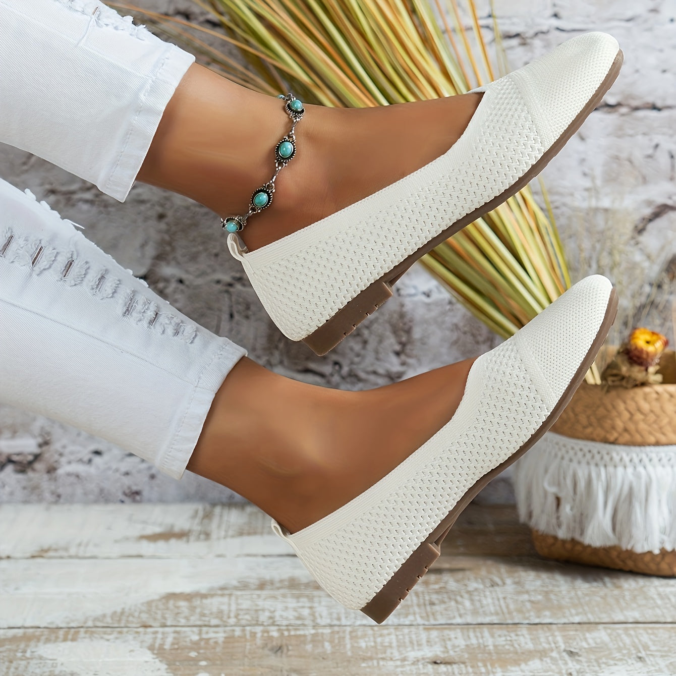 White Flat Shoes - Lena