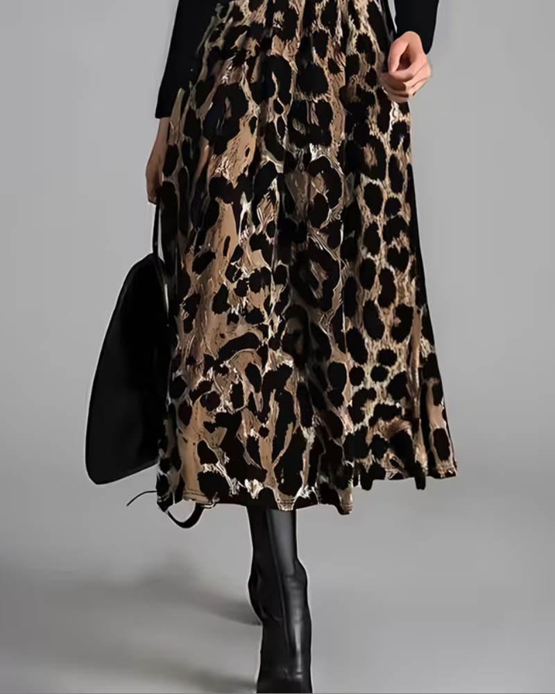 Kleid Rundhals Leopard Weiter Rock