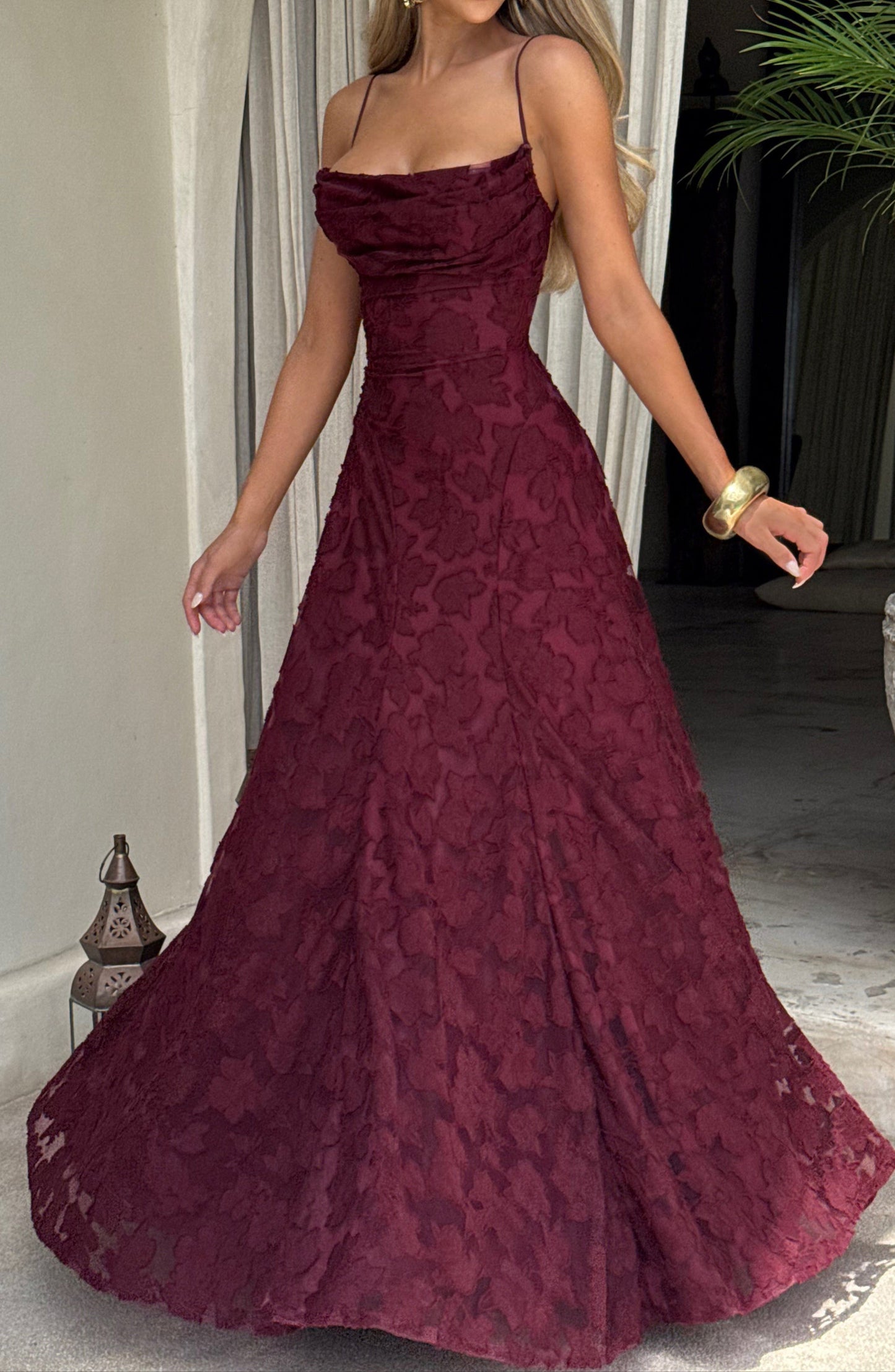 Bella Maxikleid – Kirschlack