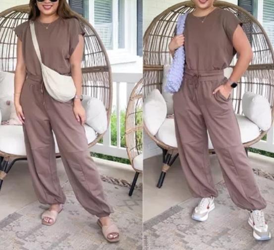 Luna – Modern beige leisure overall