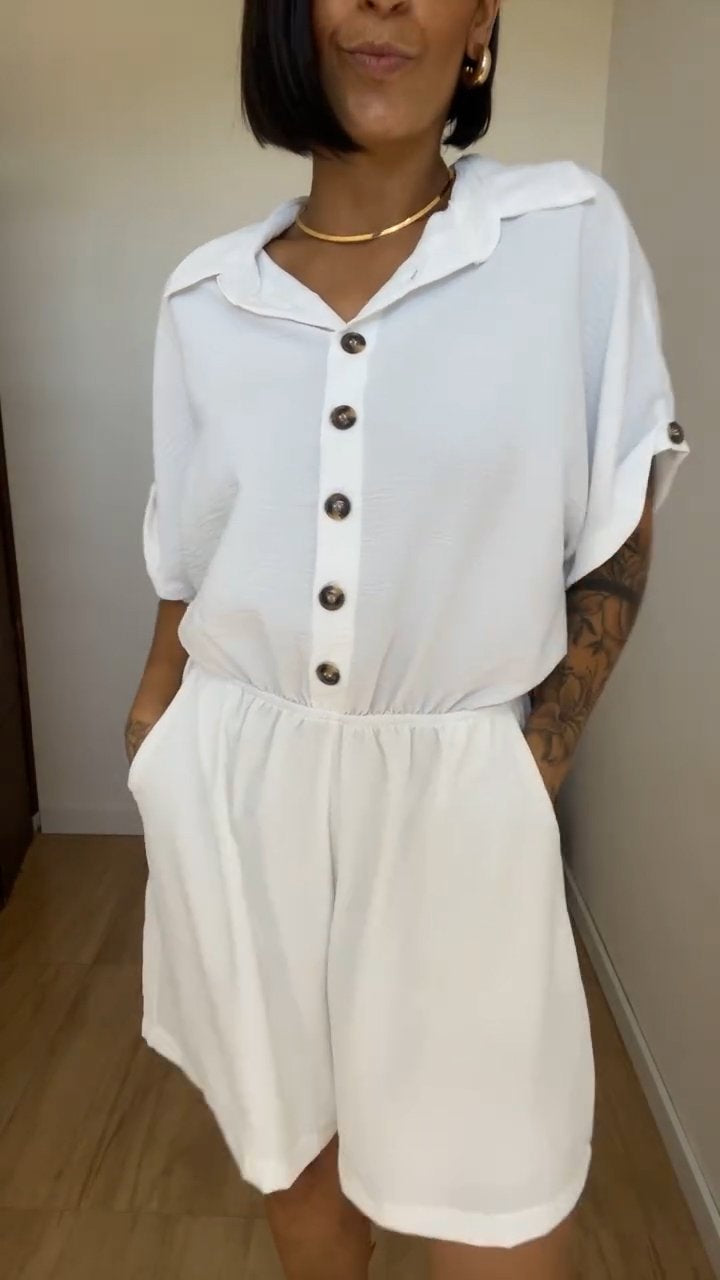 Mia – Chic white shirt overall 