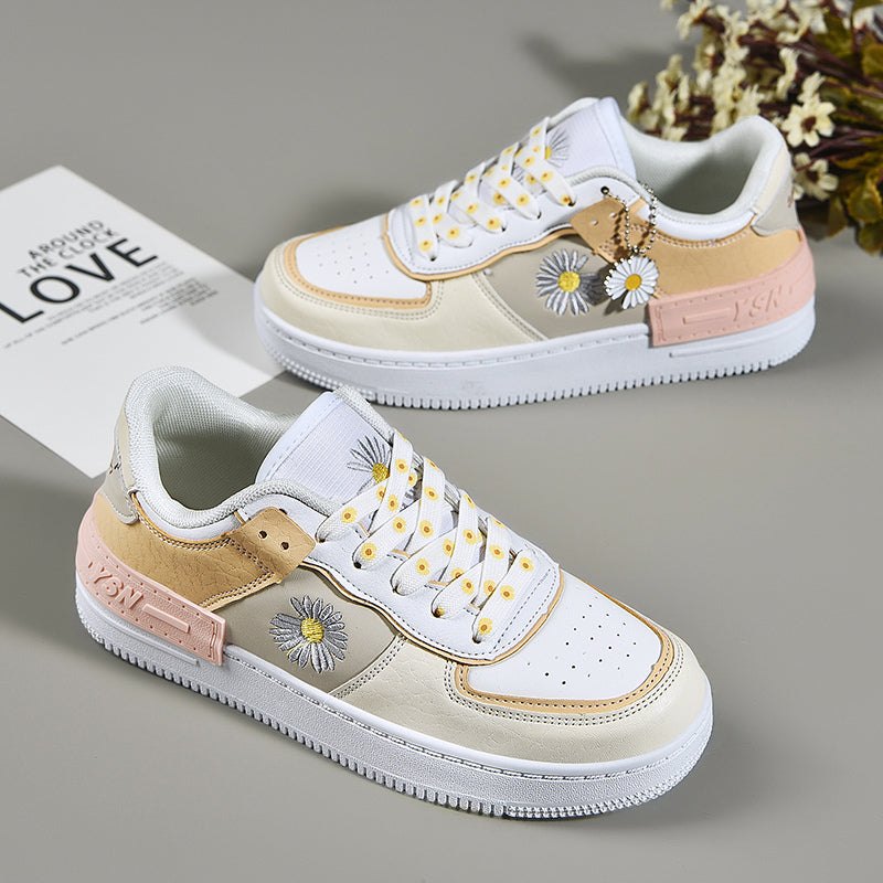 Blumenverzierte Weiße Damen-Sneaker - Felicia