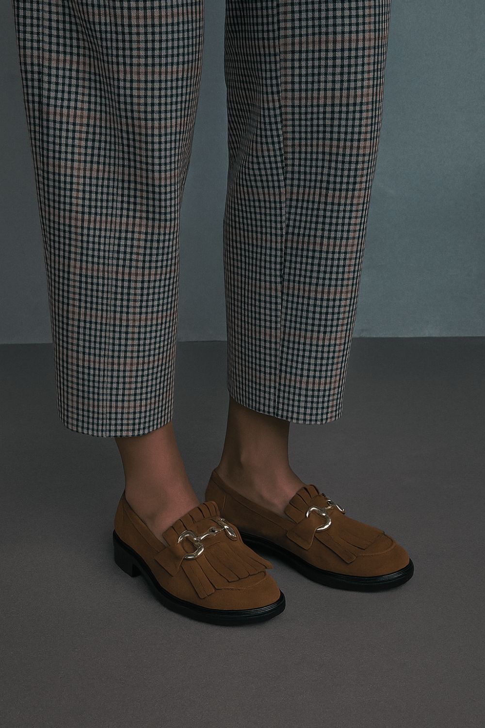 Brown suede metal buckle tassel slip-on loafers