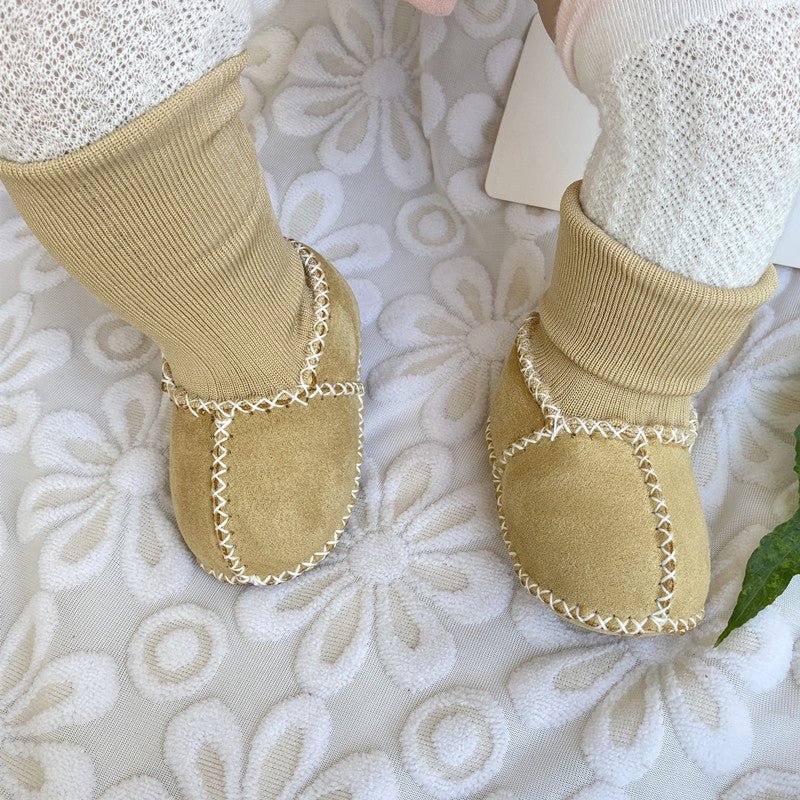 Warme Pelz-Babysocken gelb