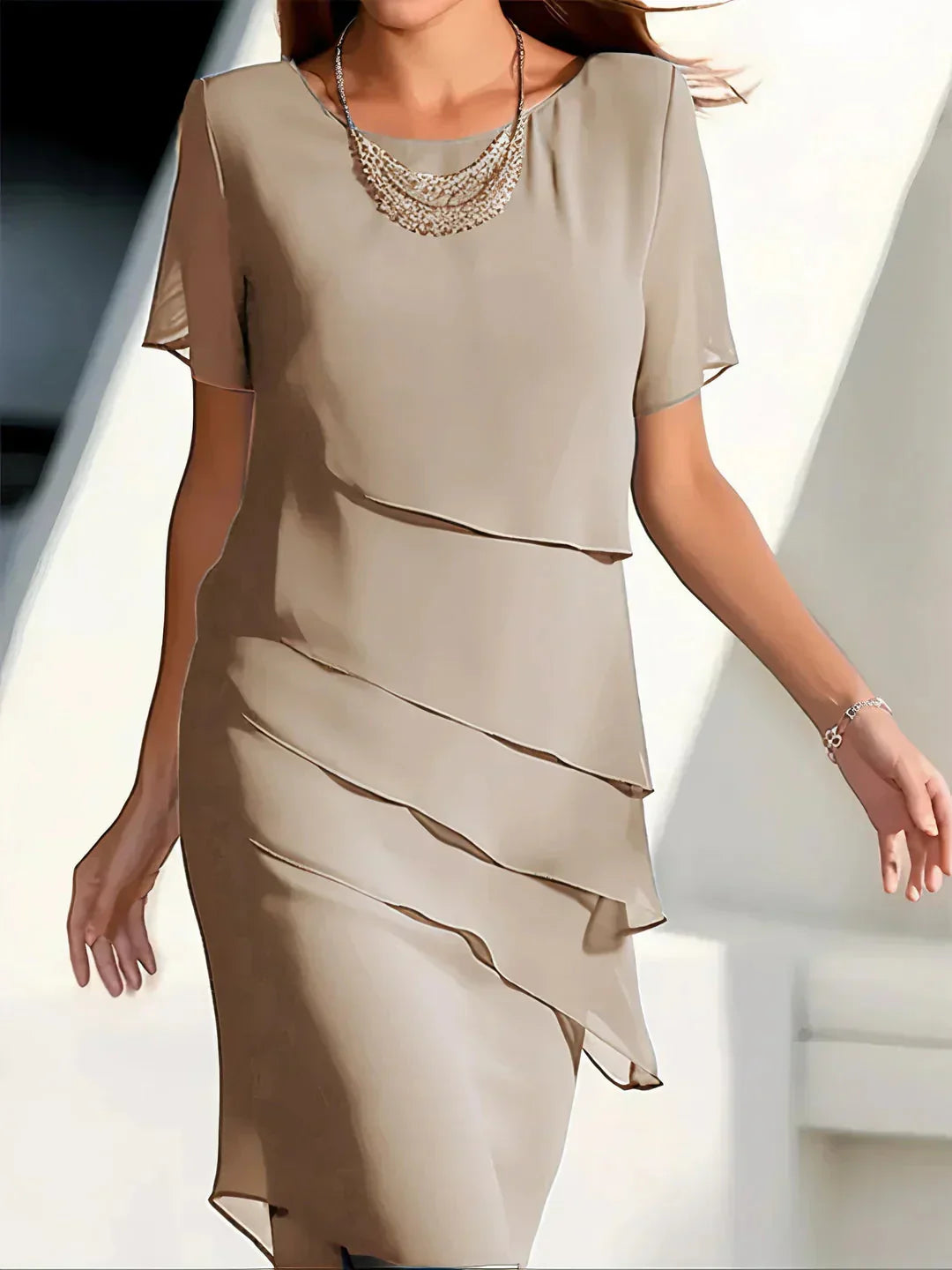 PLISSIERTES CHIFFONKLEID