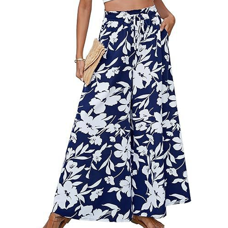 Weite Hose mit hoher Taille und floralen Boho-Mustern