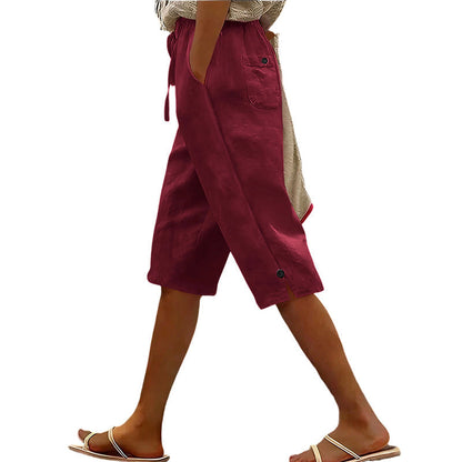 Lässige Damen-Caprihose mit Knopfverzierung