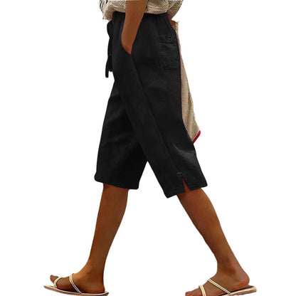 Lässige Damen-Caprihose mit Knopfverzierung