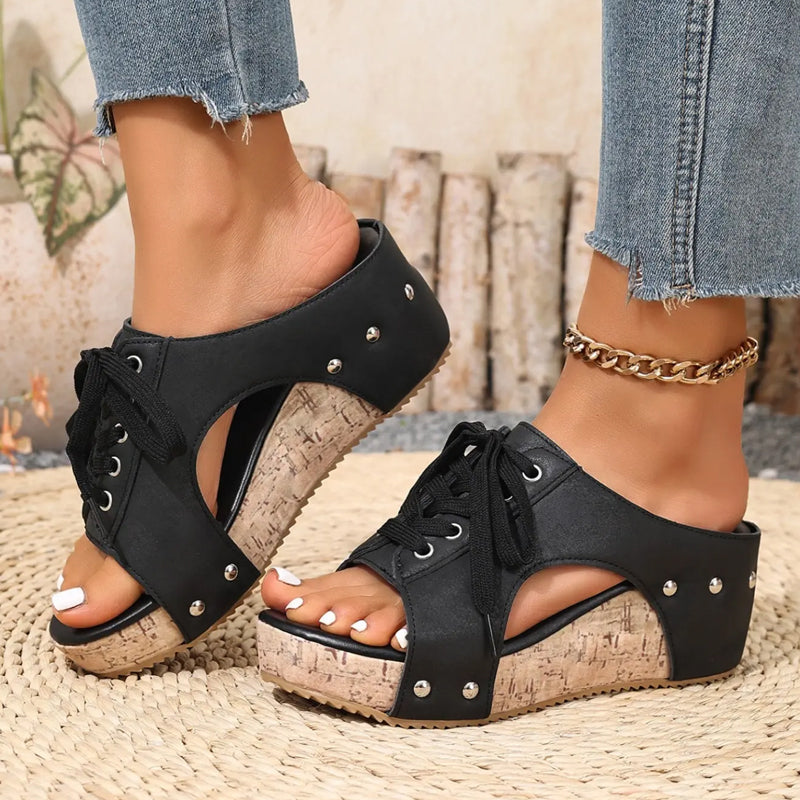Peep-Toe-Sandalen mit Keilabsatz für Damen