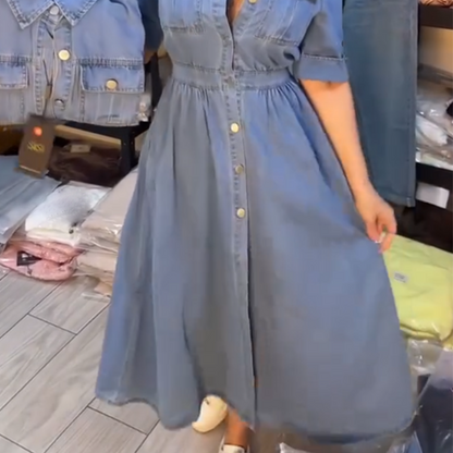 Blaues Slim-Fit-Jeanskleid mit Kragen und Knöpfen für Damen