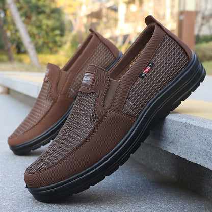 Atmungsaktive Herren-Slipper aus Mesh